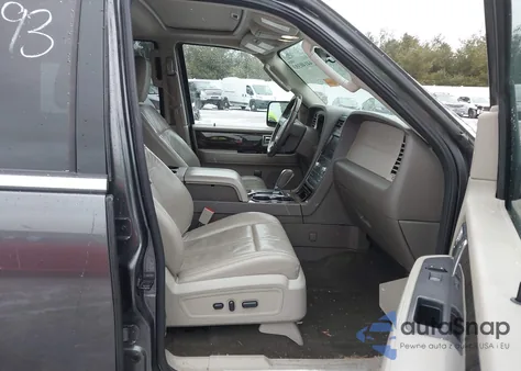 2015 Lincoln Navigator z USA, uszkodzony, nr VIN 5LMJJ2JT2FEJ08596